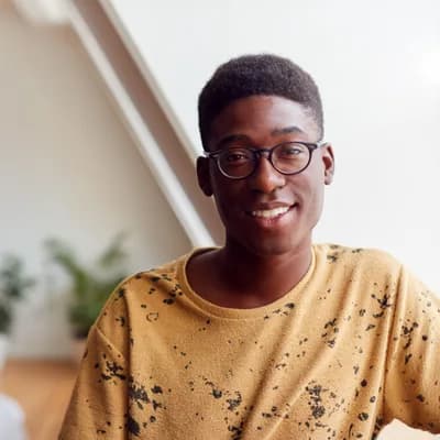 Marcus, 34 portrait